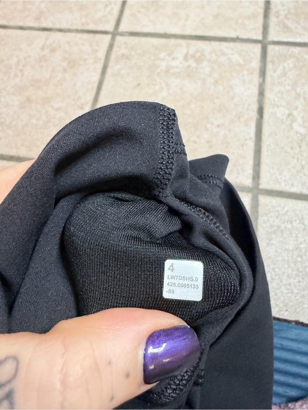 NWT Lululemon Align No Line High-Rise Short 6” (Black) Size 4 - Picture 6 of 7